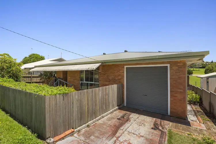 15 Teesdale Avenue, Newtown QLD 4350