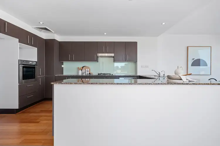 Fifth view of Homely unit listing, 601/328 King Street, Newcastle NSW 2300