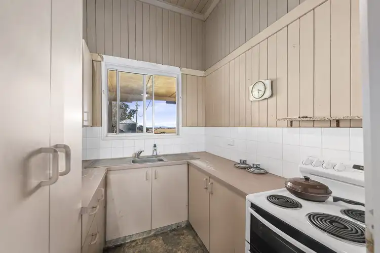 Fourth view of Homely house listing, 382 Old Elphinstone Road, Spring Creek QLD 4361