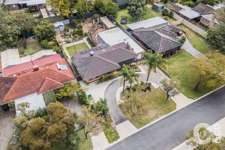 9 Leasham Court, Medina WA 6167