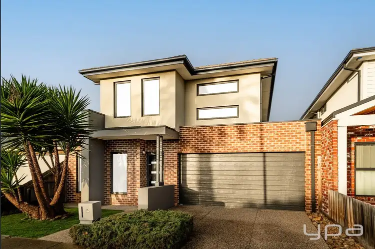 14 Chinook Way, Point Cook VIC 3030