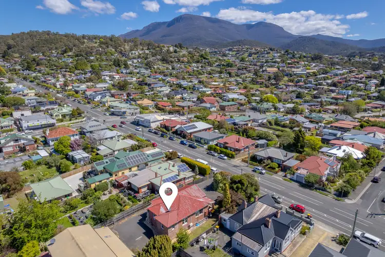 2/67 Giblin Street, Lenah Valley TAS 7008