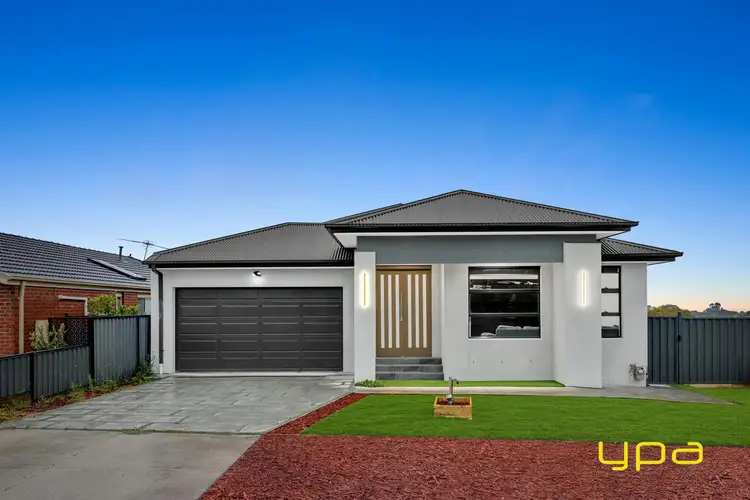 Second view of Homely house listing, 39 Victoria Place, Pakenham VIC 3810