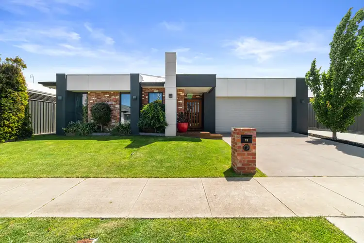 13 Page Court, Sale VIC 3850