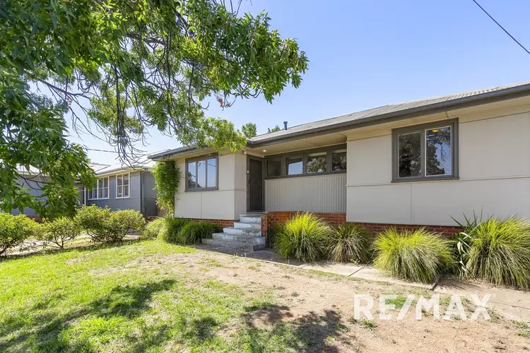 29 Gilmore Avenue, Mount Austin NSW 2650