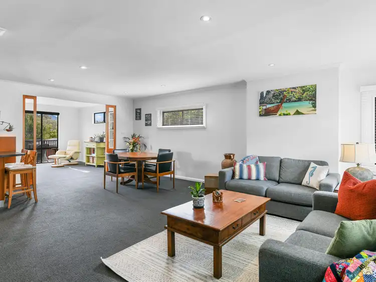 Sixth view of Homely house listing, 6 Sunhaven Avenue, Geilston Bay TAS 7015