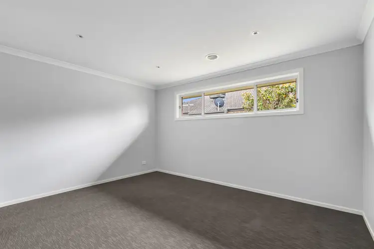 Fifth view of Homely house listing, 8 Woondella Boulevard, Sale VIC 3850