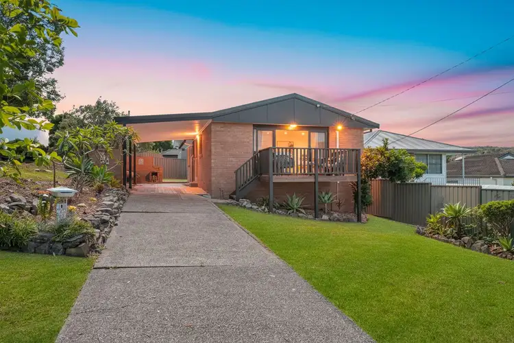 1 Girraween Avenue, Erina NSW 2250