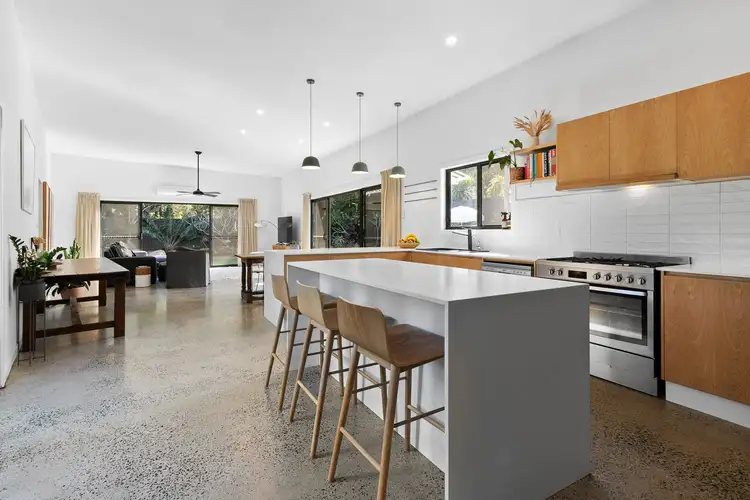 33 Caniaba Crescent, Suffolk Park NSW 2481