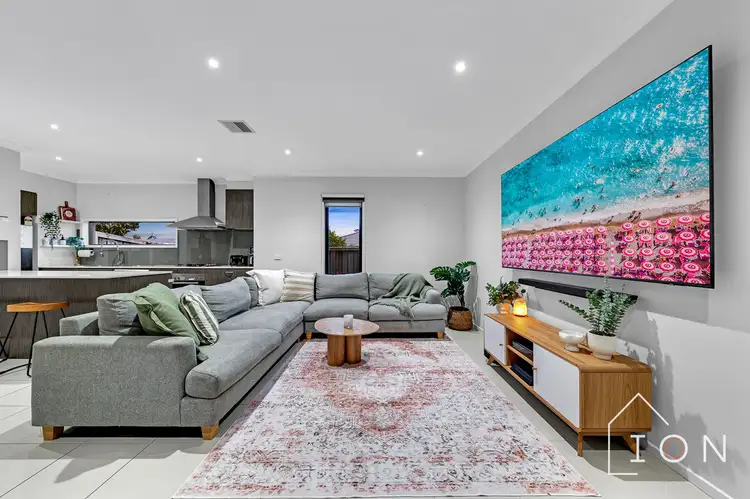 Third view of Homely house listing, 39 Royaloak Crescent, Cranbourne East VIC 3977