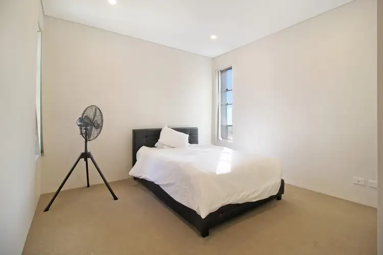 Fifth view of Homely apartment listing, 8/12 Loftus Street, Wollongong NSW 2500