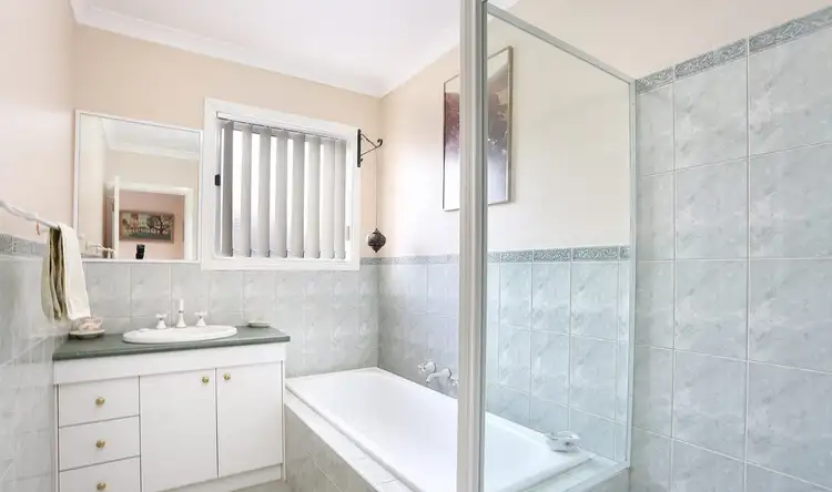 Fifth view of Homely unit listing, 2/35 Rokewood Crescent, Meadow Heights VIC 3048