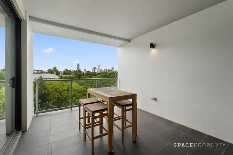 16/16-24 Lower Clifton Terrace, Red Hill QLD 4059