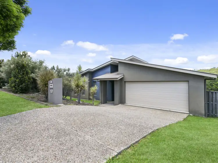 10 Chesterton Street, Pacific Pines QLD 4211