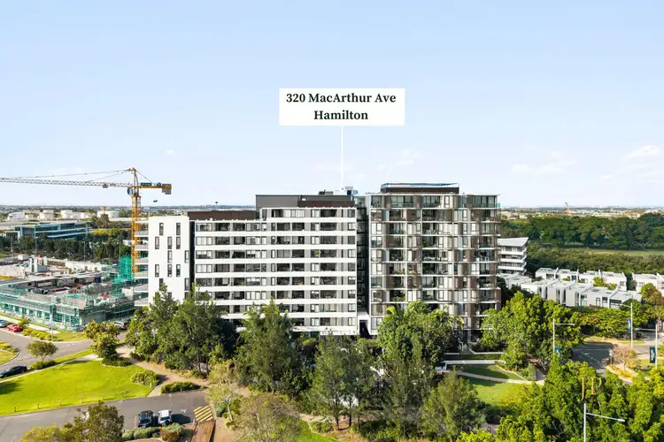 20108/320 Macarthur Avenue, Hamilton QLD 4007