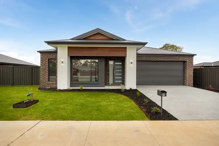 Second view of Homely house listing, 7 Redbank Road, Stratford VIC 3862