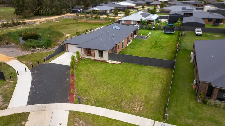 26 Hardie Place, Stratford VIC 3862