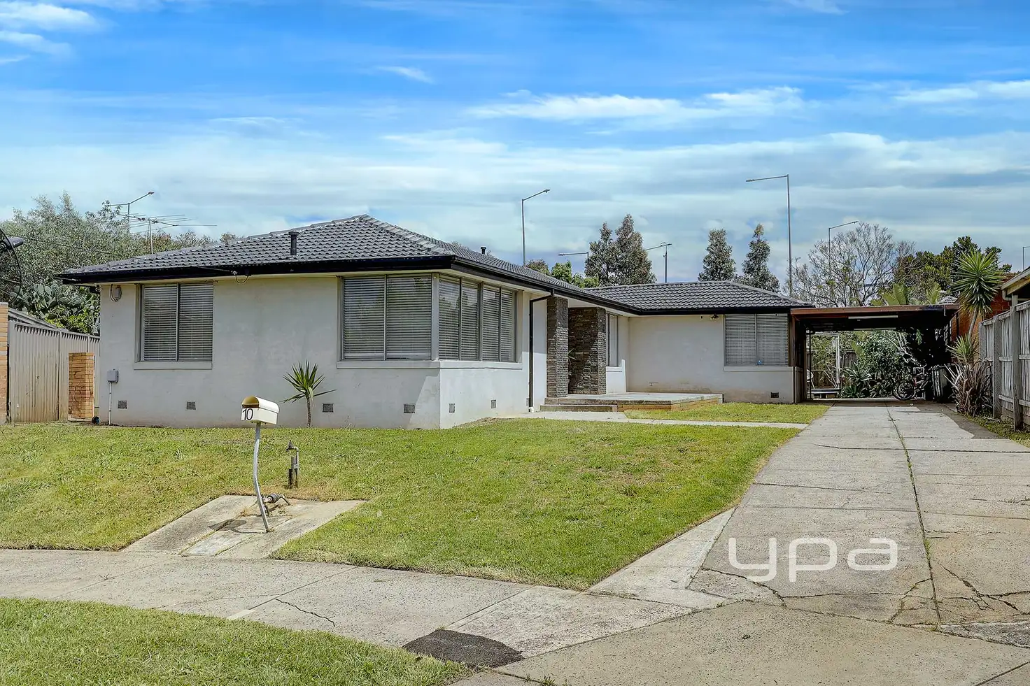 Main view of Homely house listing, 10 Aitken Place, Gladstone Park VIC 3043