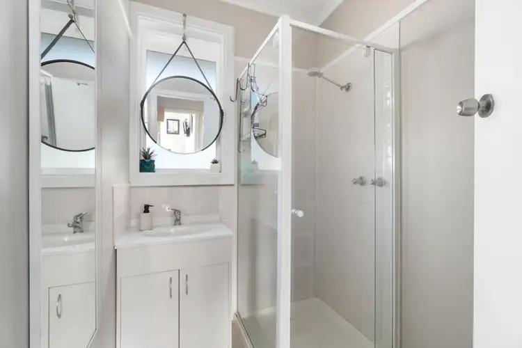 Fourth view of Homely house listing, 12 Evelyn Court, Traralgon VIC 3844