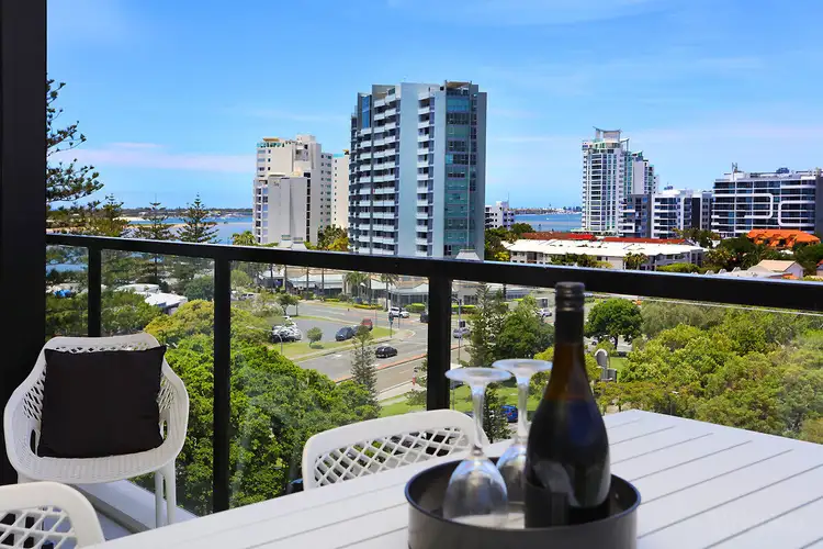 806/372 Marine Parade, Labrador QLD 4215
