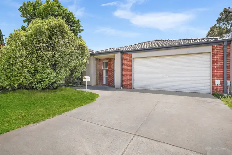 15 Glenvista Road, Pakenham VIC 3810