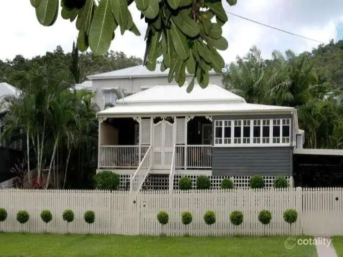 Main view of Homely unit listing, 2/17 Baxter Street, West End QLD 4810