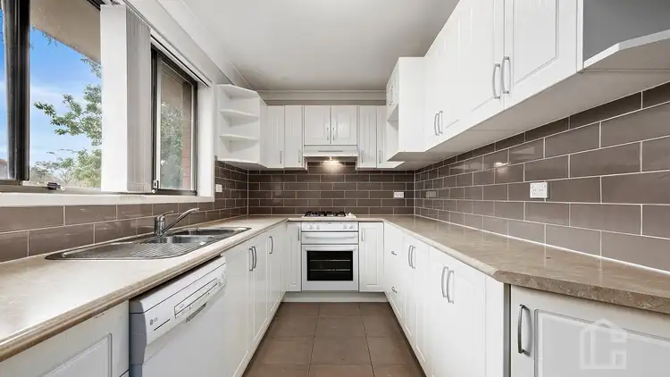 Second view of Homely villa listing, 4/21 Jersey Avenue, Leura NSW 2780