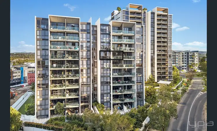 30205/2 Main Street, Varsity Lakes QLD 4227