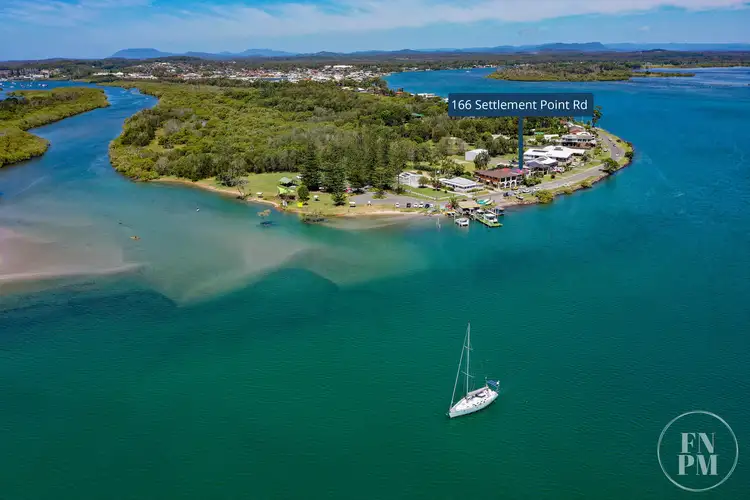 166 Settlement Point, Port Macquarie NSW 2444