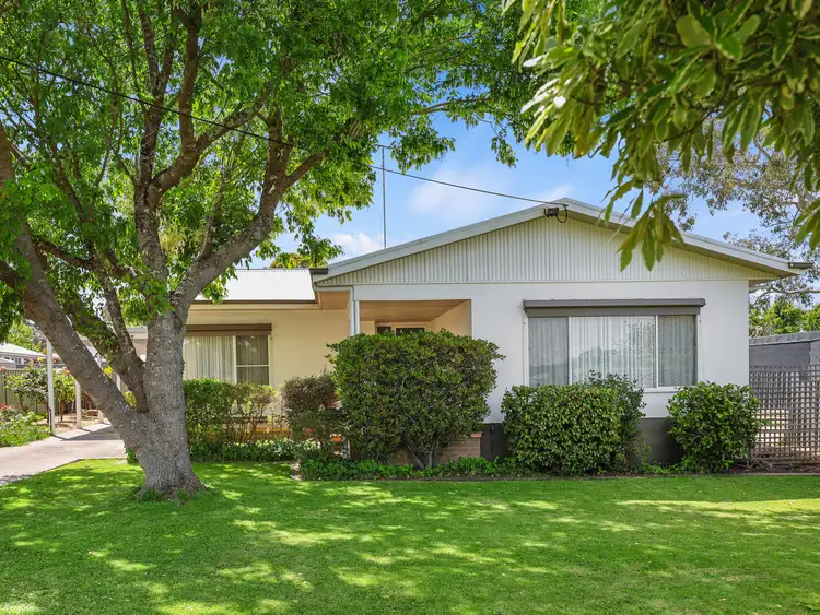 40 McPhee Street