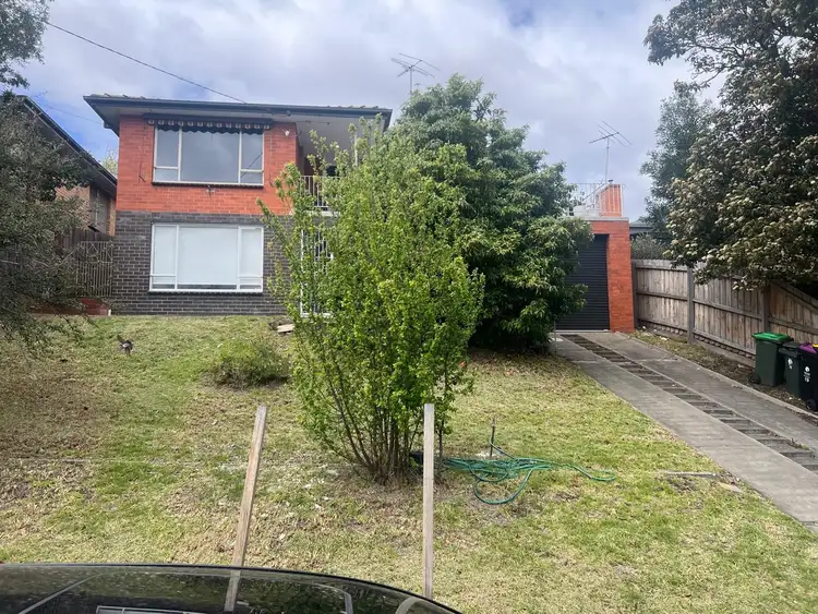 19 Valley Crescent, Glenroy VIC 3046