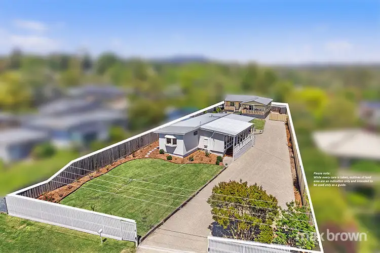 5 Darinda Avenue, Wandin North VIC 3139