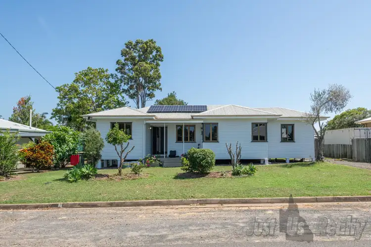 8 Leeson Street, Svensson Heights QLD 4670