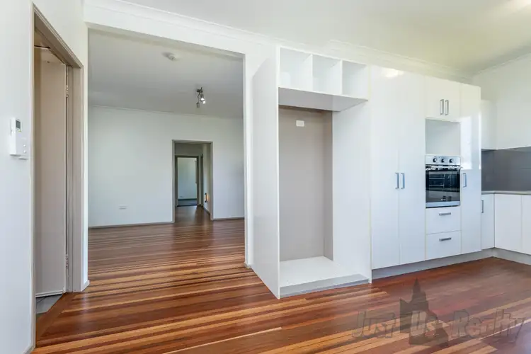 8 Leeson Street, Svensson Heights QLD 4670