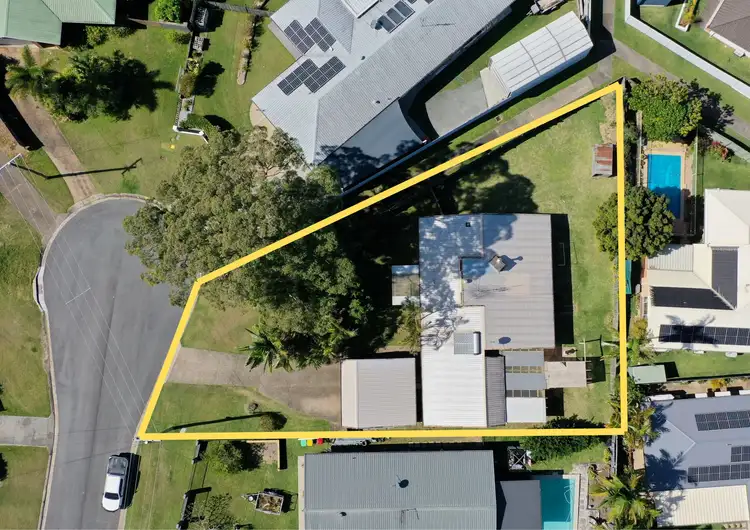 Second view of Homely house listing, 18 Cadagi Court, Kuluin QLD 4558