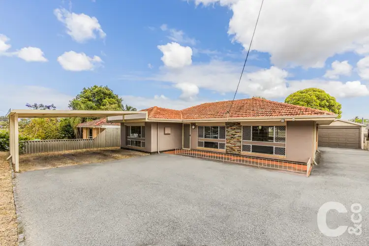 11 Morrit Way, Parmelia WA 6167