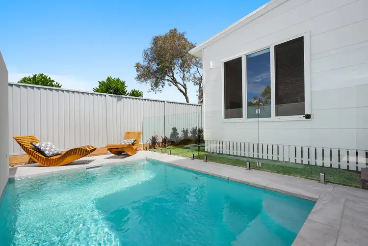 83 Point Cartwright Drive, Buddina QLD 4575