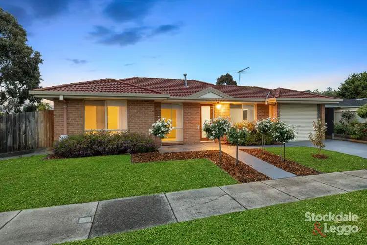 8 Howqua Place, Cranbourne VIC 3977