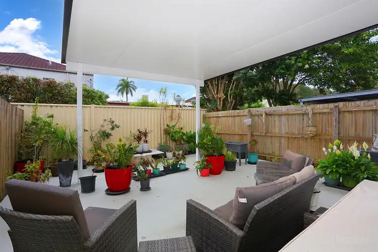 32/469 Pine Ridge Road, Runaway Bay QLD 4216