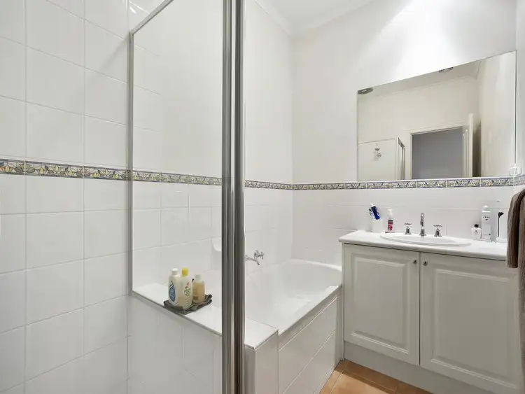 Fifth view of Homely unit listing, 2/4 Turnbull Street, Mornington VIC 3931