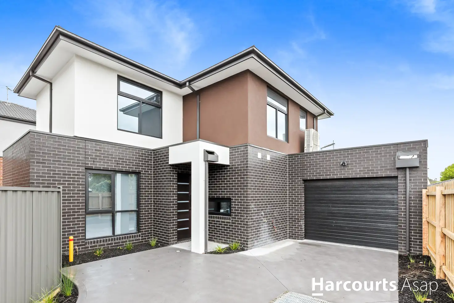 Main view of Homely townhouse listing, 5B Cootamundra Street, Doveton VIC 3177