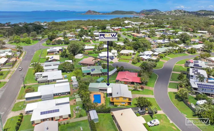 11 Ashgrove Crescent