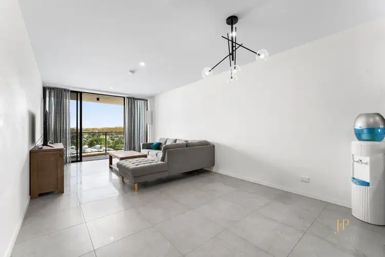 5608/5 Harbourside Court, Biggera Waters QLD 4216