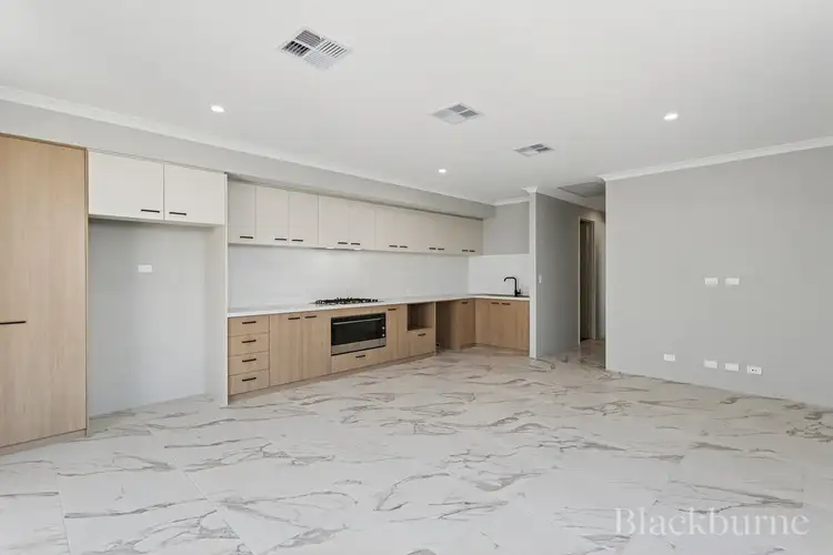 6 Alperton Street, Dayton WA 6055