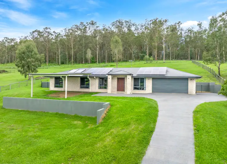 110-114 Munroe Drive, Woodhill QLD 4285