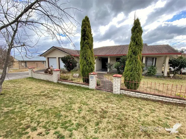 16 Pike Street, Stanthorpe QLD 4380