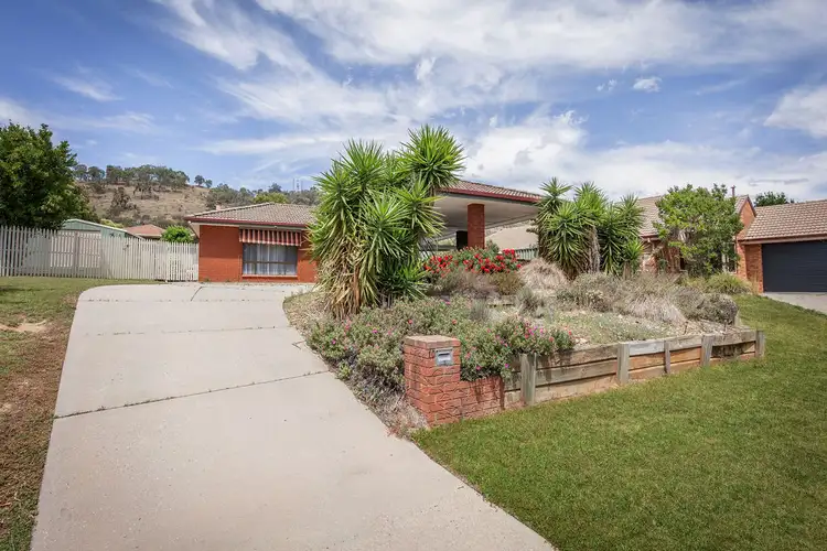 Second view of Homely house listing, 10 Page Court, Wodonga VIC 3690