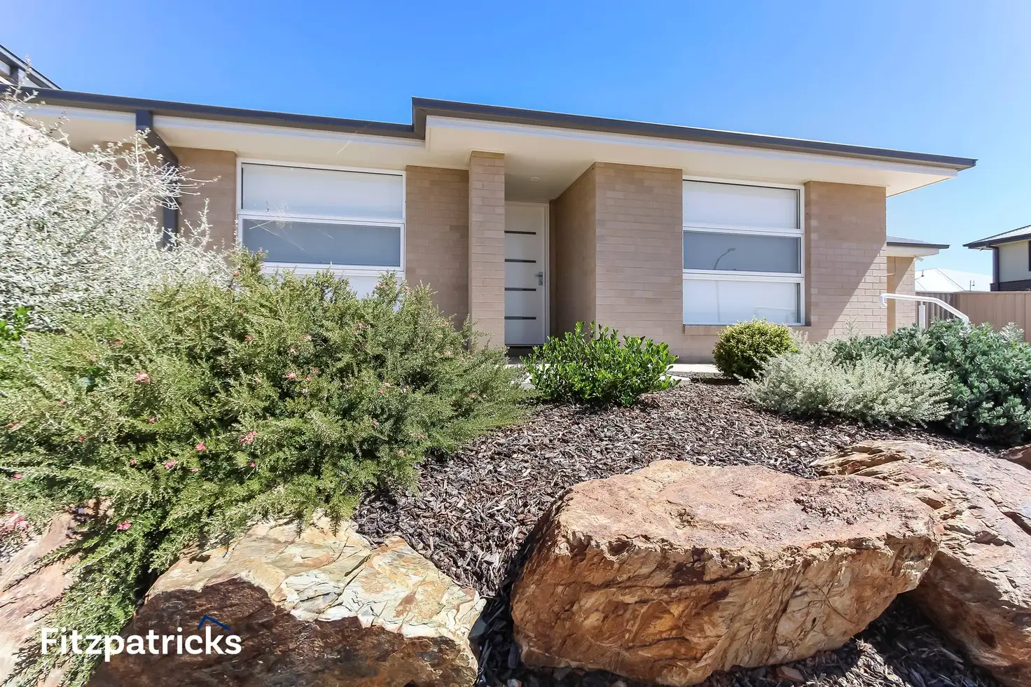 Main view of Homely unit listing, 2/1 Lee Way, Lloyd NSW 2650