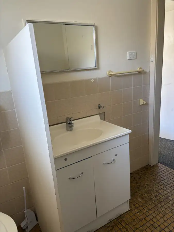 Fifth view of Homely unit listing, Unit 4/86 Barry Street, Port Augusta SA 5700