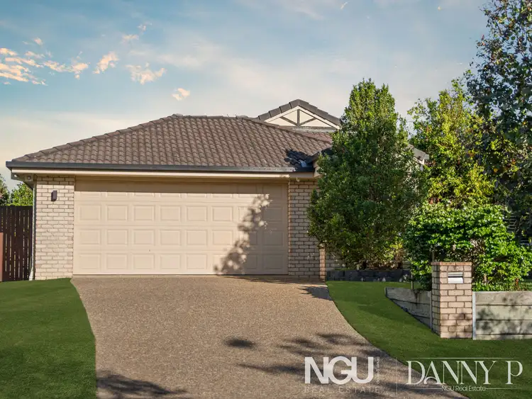 16 Zoe Place, Moggill QLD 4070